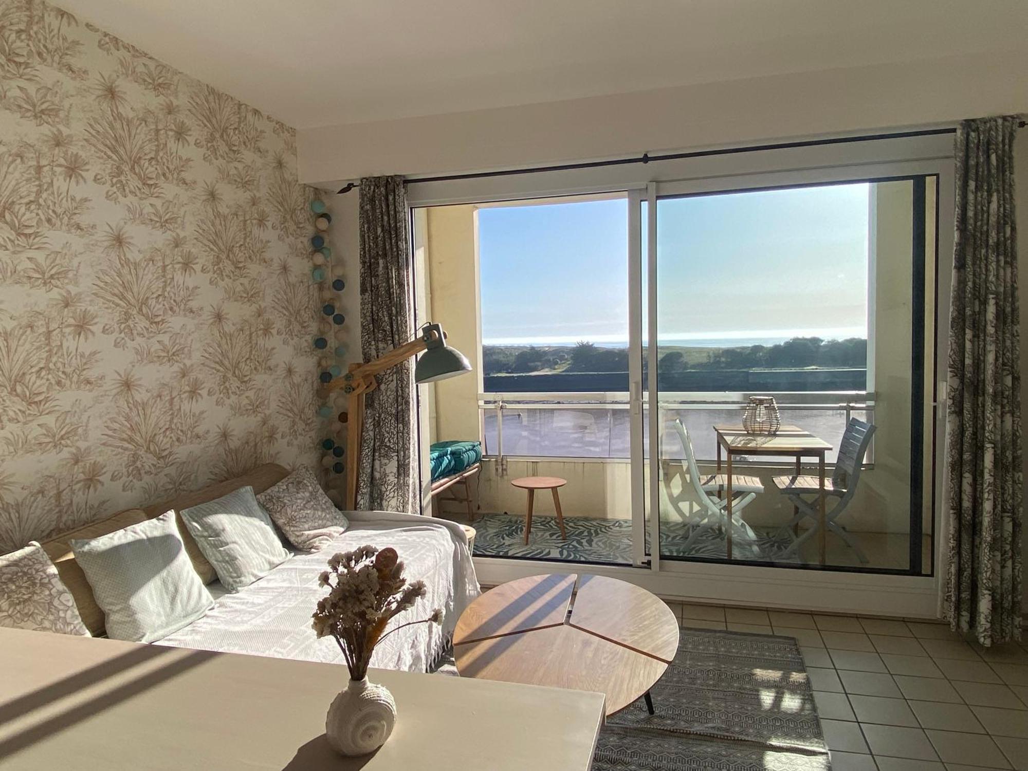Vue Sur L'Entree Du Port Apartment Saint-Gilles-Croix-de-Vie Exterior foto
